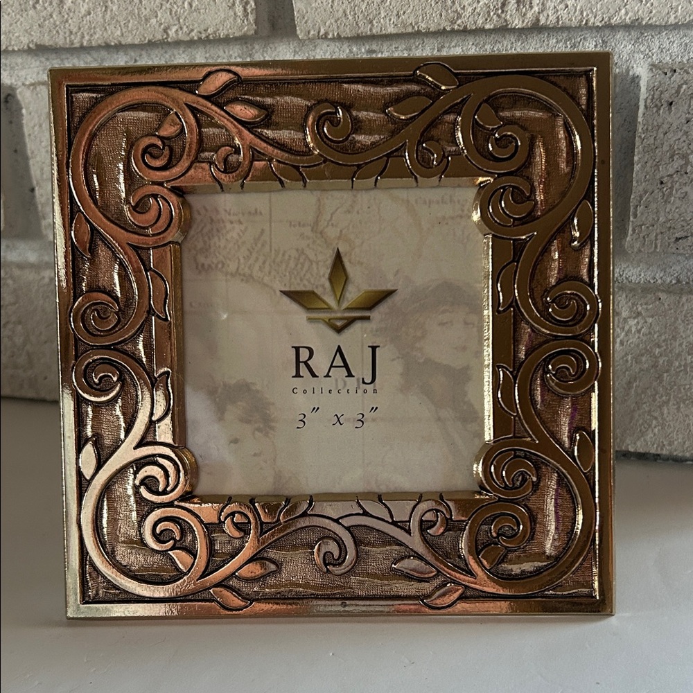 Raj Collection Copper Swirl Picture Frame